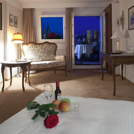 Hotell The Midtown Köln