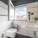 The Midtown 4*