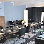 Hotell The Midtown 4*
