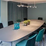 The Midtown 4*