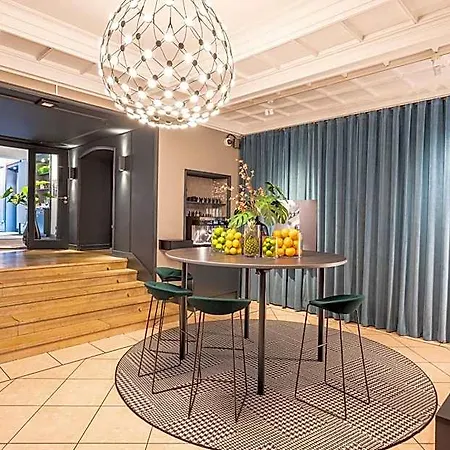 The Midtown 4*