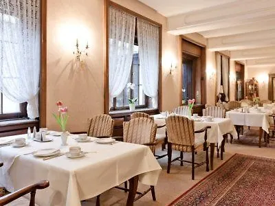 The Midtown Hotel 4*
