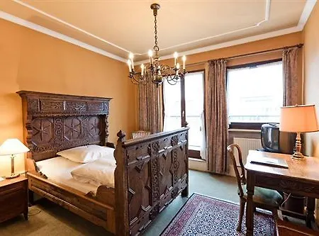 The Midtown 4*