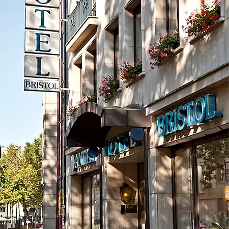Otel The Midtown 4*