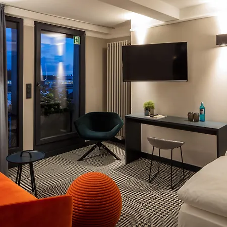 The Midtown Szálloda 4*