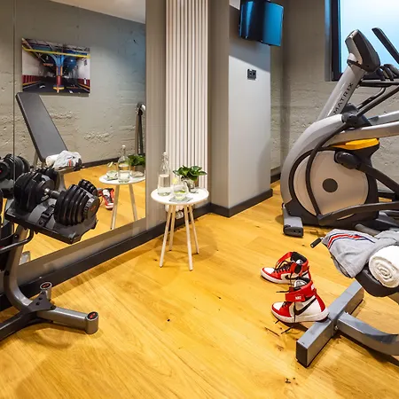 The Midtown 4* Köln