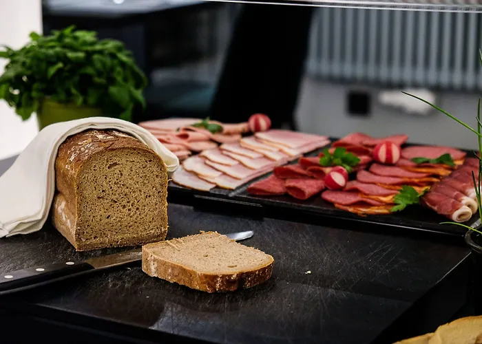 The Midtown Hotel 4*