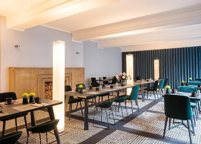 The Midtown 4* Colonia